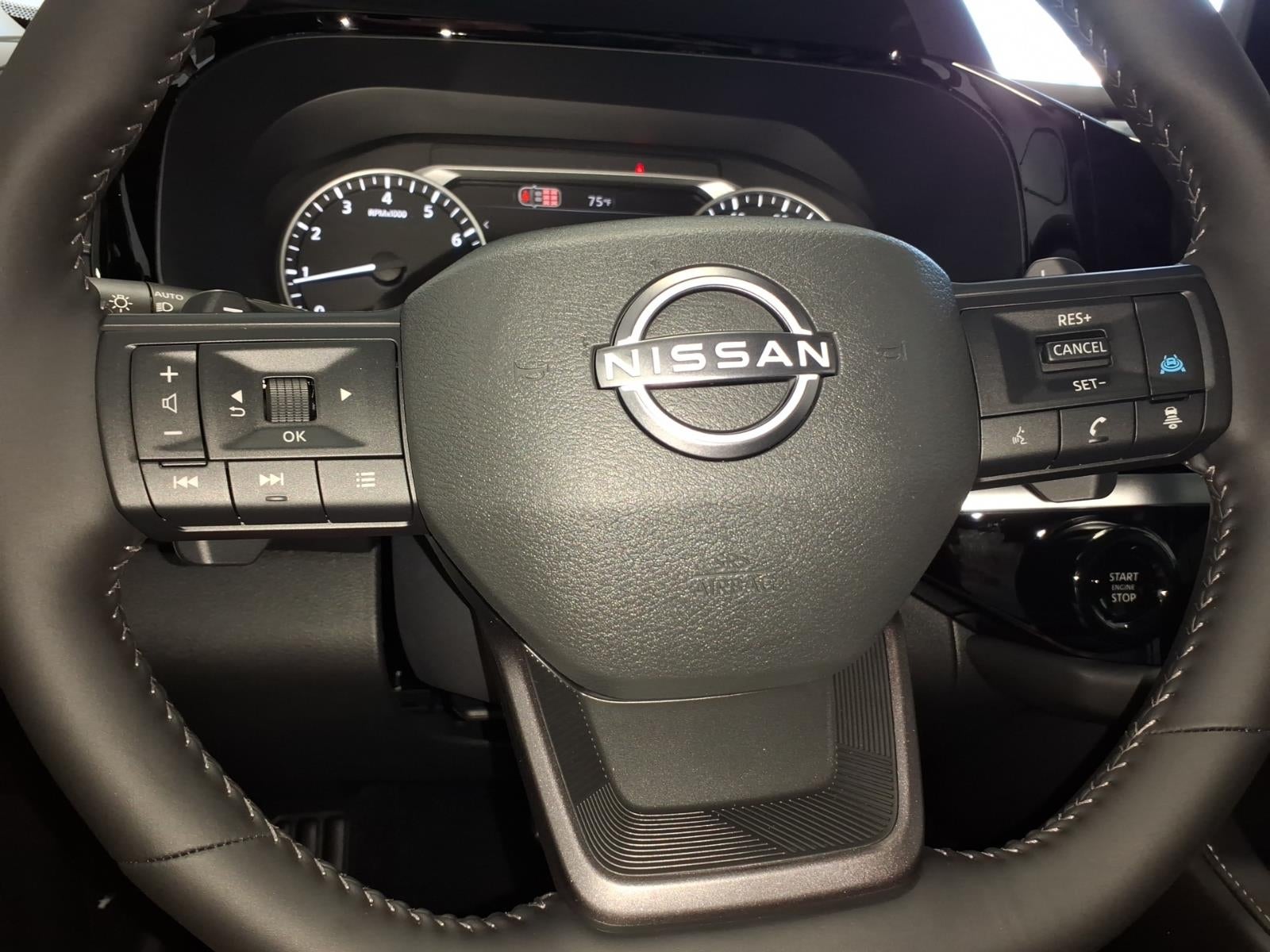 2026 Nissan Pathfinder SV