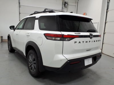 2026 Nissan Pathfinder SV