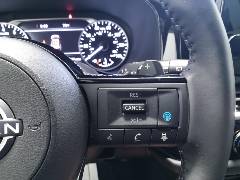 2024 Nissan Pathfinder SL, 4WD