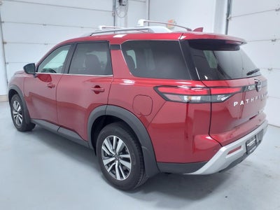 2024 Nissan Pathfinder SL, 4WD
