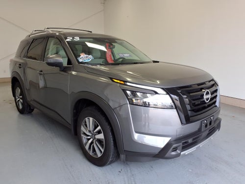 2023 Nissan Pathfinder SL,4WD