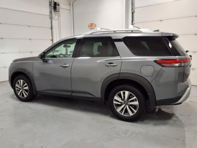 2023 Nissan Pathfinder SL,4WD