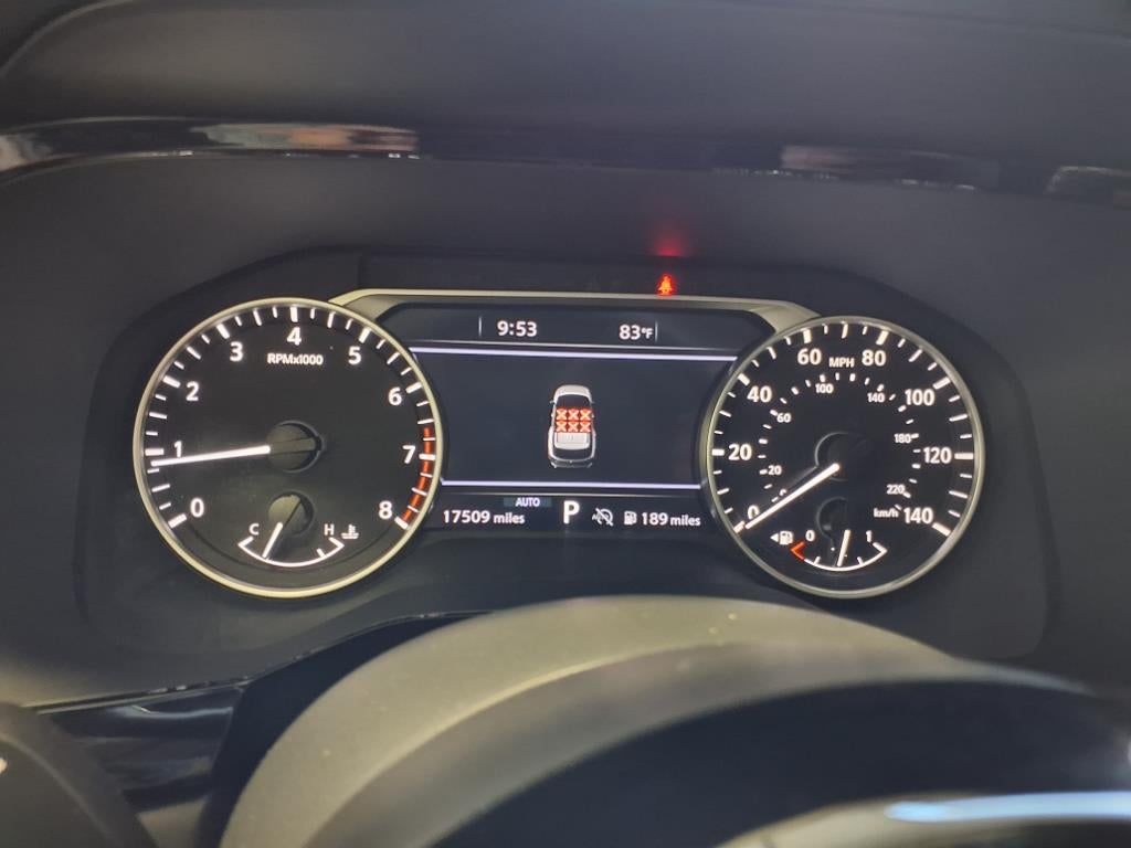 2023 Nissan Pathfinder SL, 4WD,