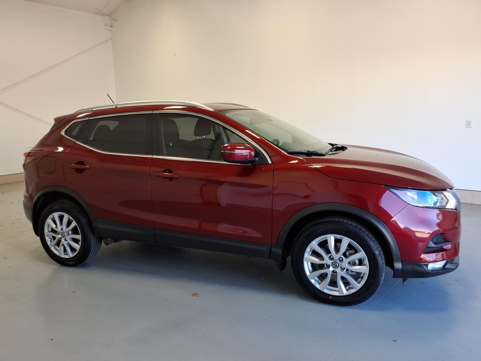 2022 Nissan Rogue Sport SV