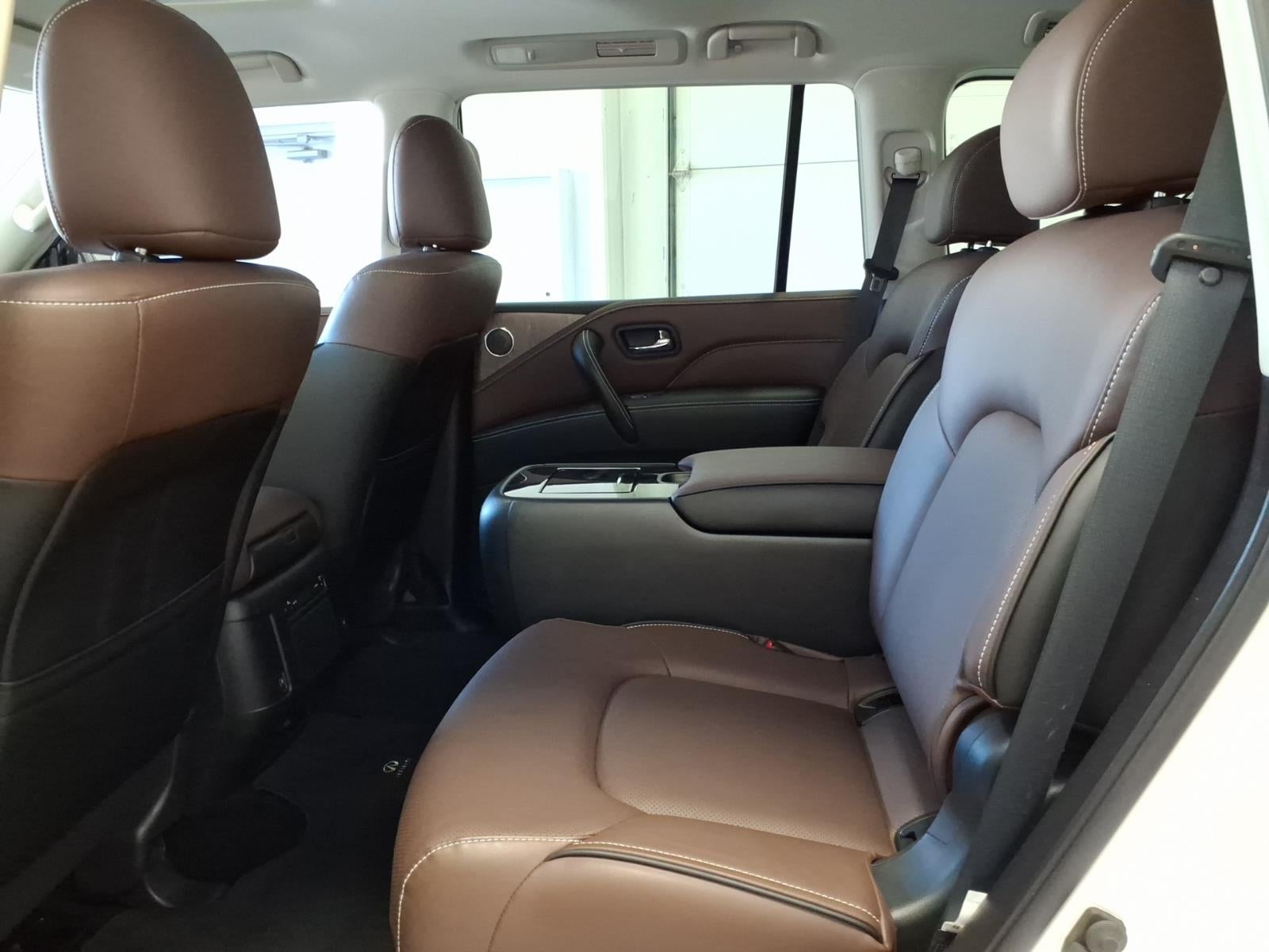 2024 INFINITI QX80 Premium Select