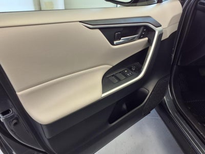 2022 Toyota RAV4 Hybrid XLE Premium