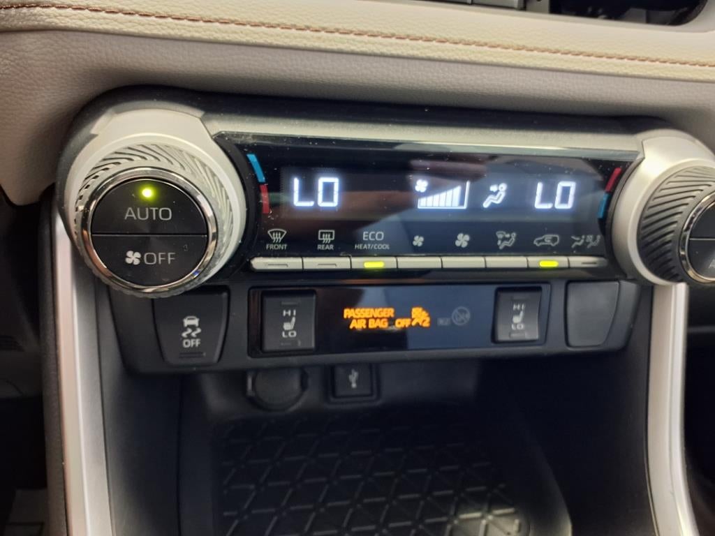 2022 Toyota RAV4 Hybrid XLE Premium