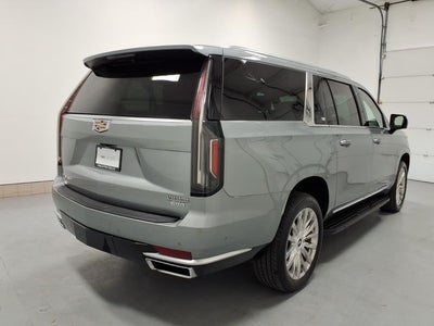 2024 Cadillac Escalade ESV Premium