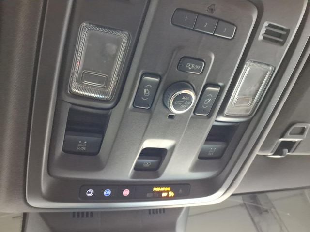 2023 Cadillac Escalade ESV Premium