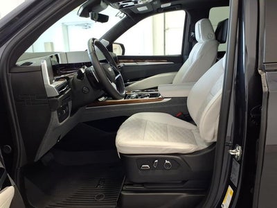 2025 Cadillac Escalade Sport Platinum
