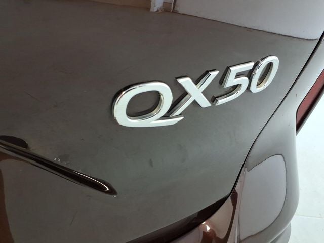 2020 INFINITI QX50 LUXE