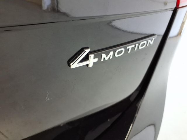 2024 Volkswagen Tiguan 2.0T SEL R-Line