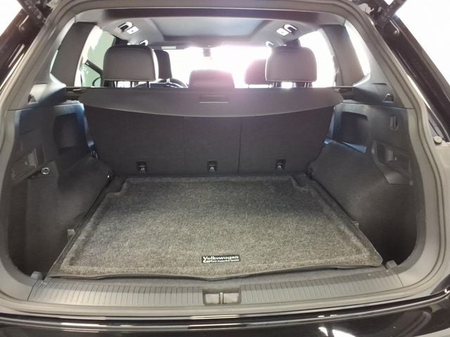 2024 Volkswagen Tiguan 2.0T SEL R-Line