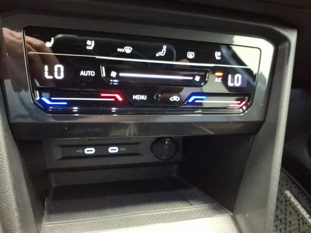 2024 Volkswagen Tiguan 2.0T SEL R-Line