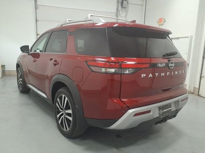 2025 Nissan Pathfinder Platinum