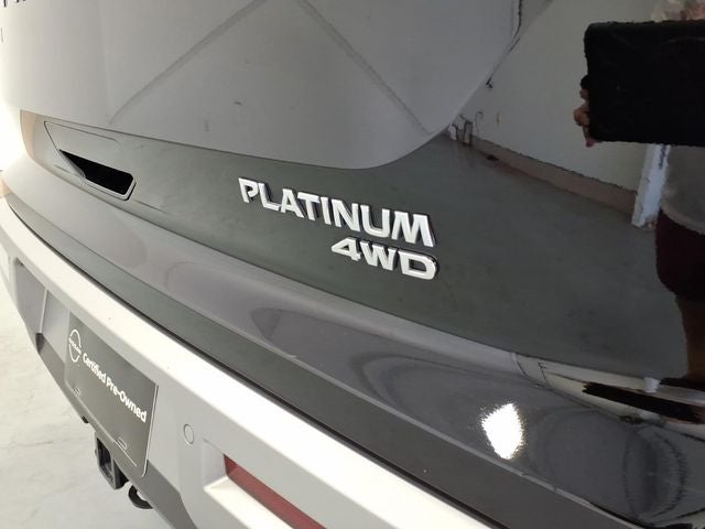 2025 Nissan Pathfinder Platinum