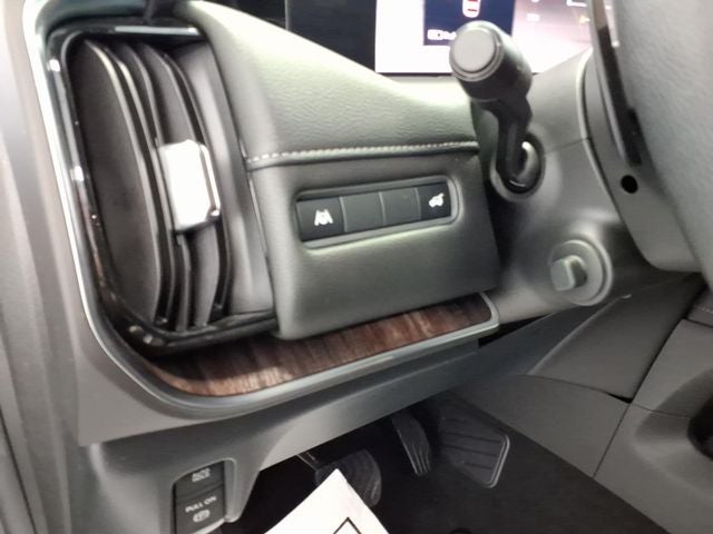 2025 Nissan Armada SL