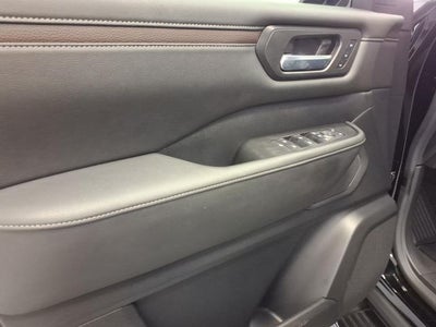 2025 Nissan Armada SL