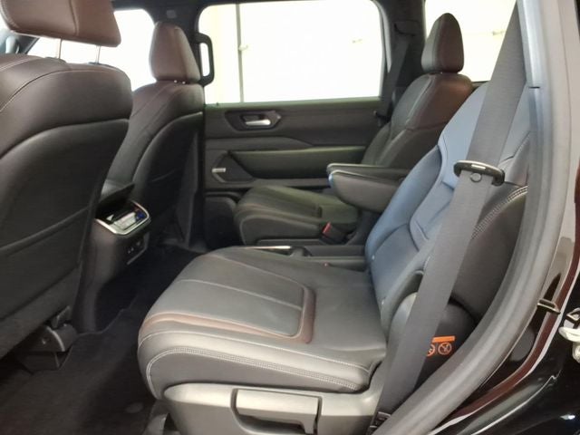 2025 Nissan Armada SL