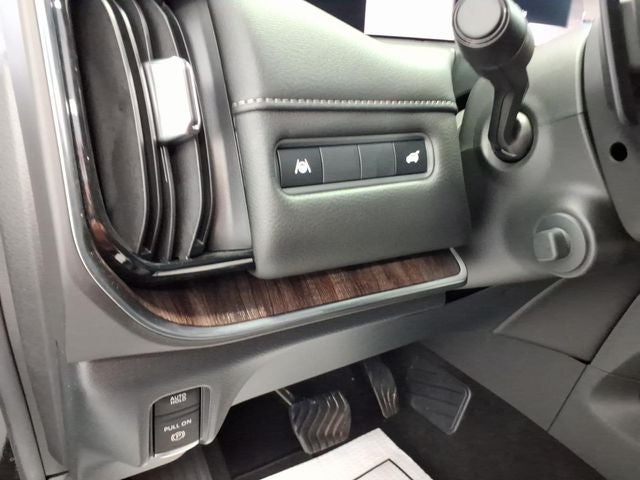 2025 Nissan Armada SL