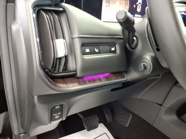 2025 Nissan Armada Platinum