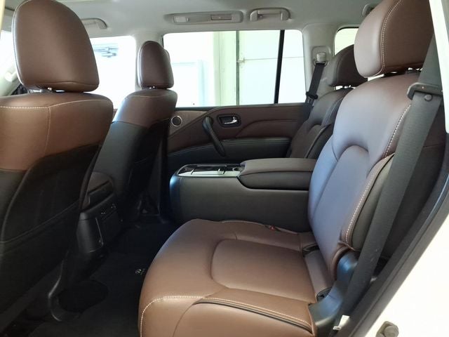 2024 INFINITI QX80 Premium Select