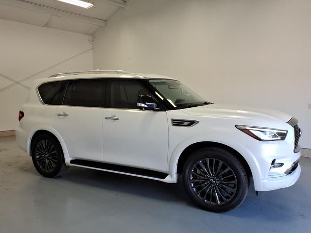 2024 INFINITI QX80 Premium Select