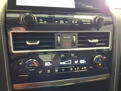 2024 INFINITI QX80 Premium Select