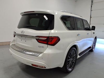 2024 INFINITI QX80 Premium Select