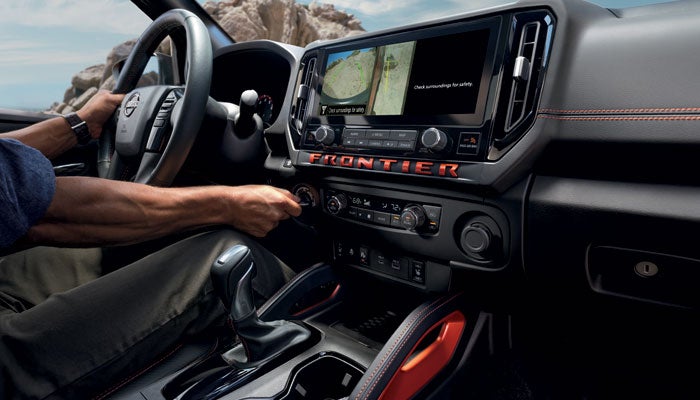 Lynn Layton Nissan in Decatur AL