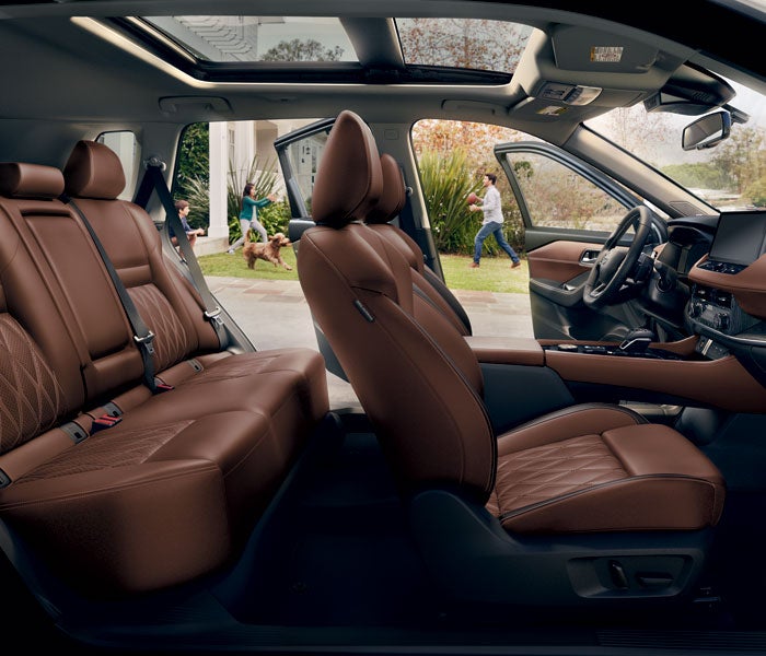 Lynn Layton Nissan in Decatur AL