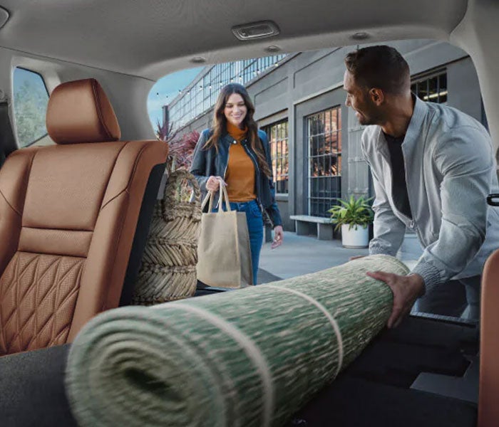 Lynn Layton Nissan in Decatur AL