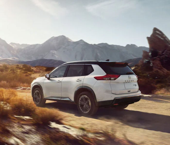 Lynn Layton Nissan in Decatur AL