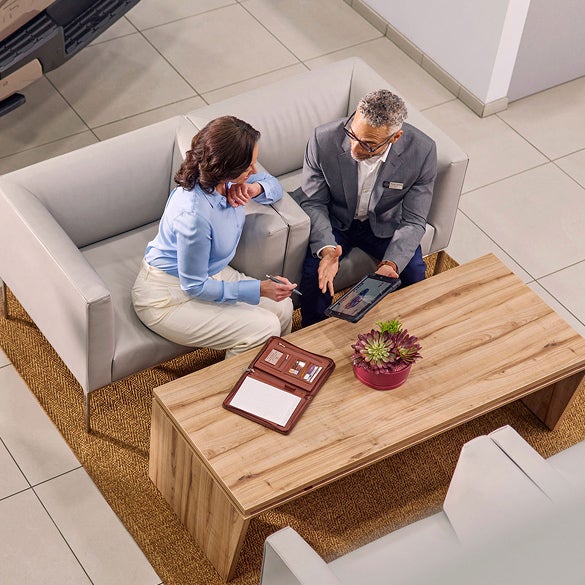 Lynn Layton Nissan in Decatur AL