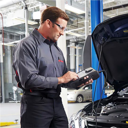 Lynn Layton Nissan in Decatur AL