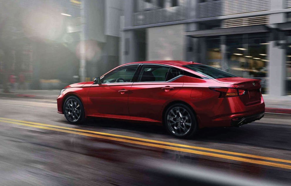 Lynn Layton Nissan in Decatur AL