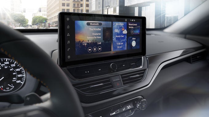 Lynn Layton Nissan in Decatur AL